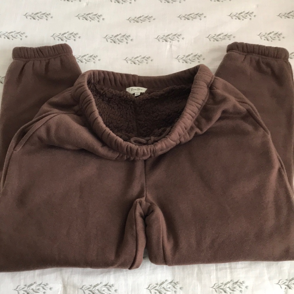Cozy Sherpa Pants with Pockets